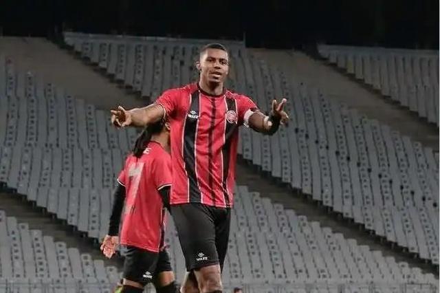 去冲击对方 去冲击对方