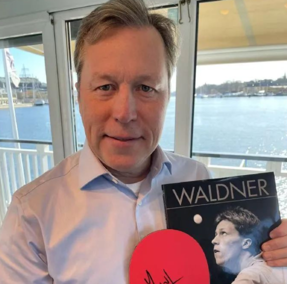 老瓦被称为, Aqutq