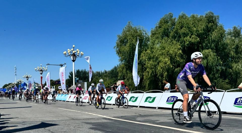 水天一色, 的辛洪龙介, 这场融合专