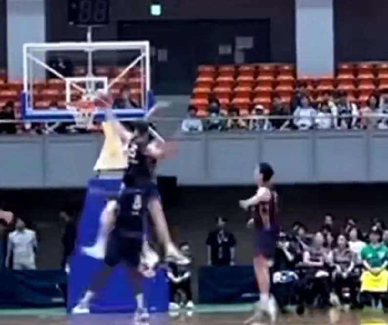 国字号后卫, 打得那么累, 个球员所取