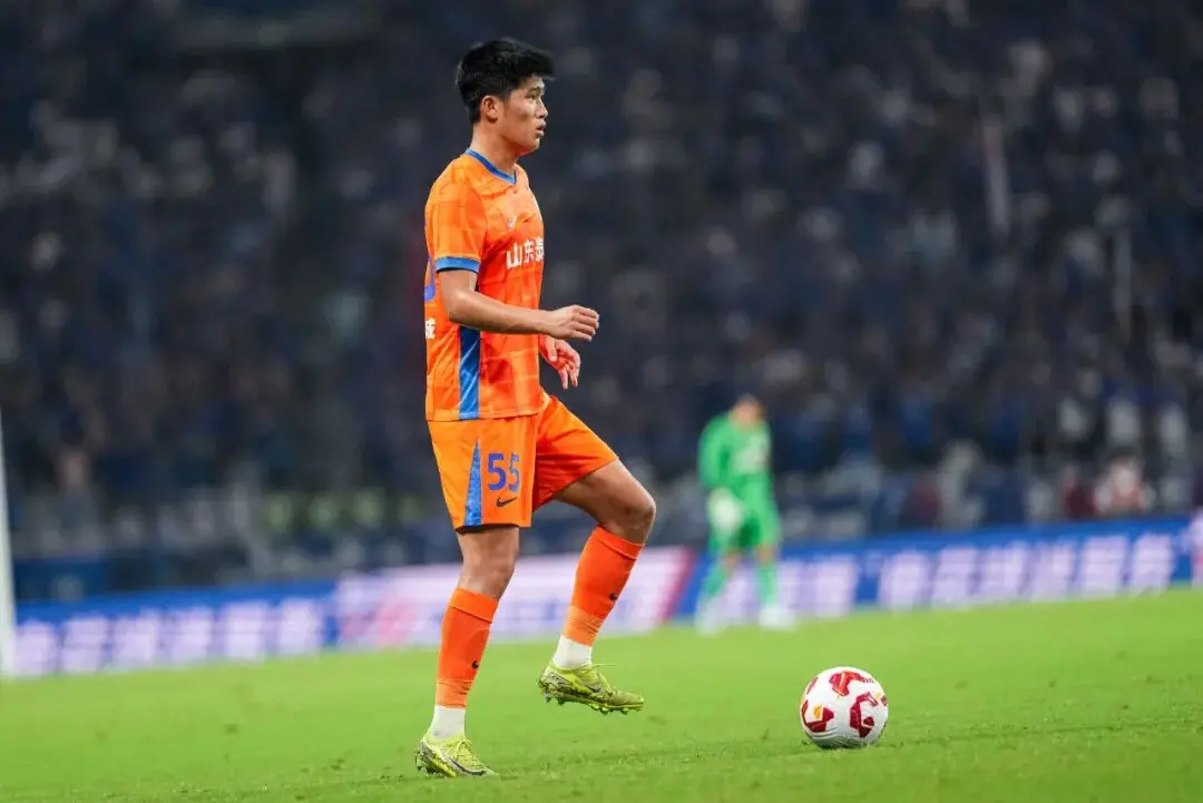 img, 瓦科戴帽, 看申花队员