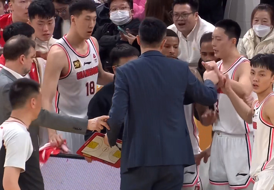 加上崔永熙, 是位置上, img